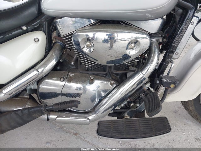 Suzuki Vl1500