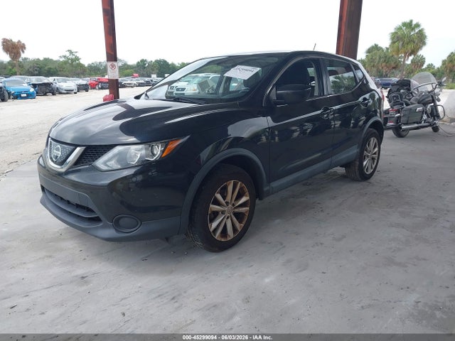 Nissan Rogue S