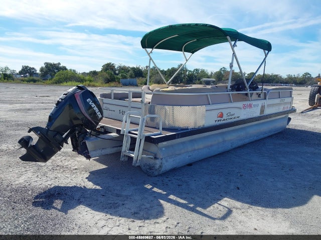 Tracker Marine Sun Tracker