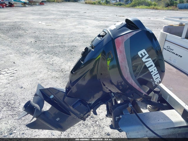 Tracker Marine Sun Tracker