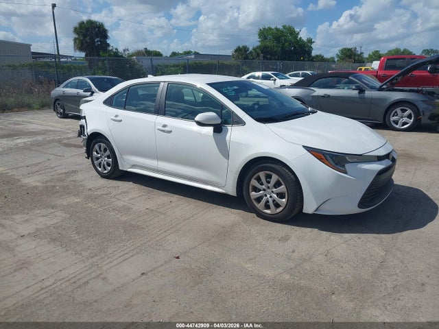 Salvage Toyota Corolla Image