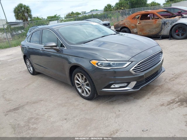 Salvage Ford Fusion Image