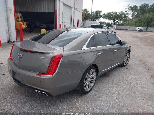 Cadillac XTS Luxury