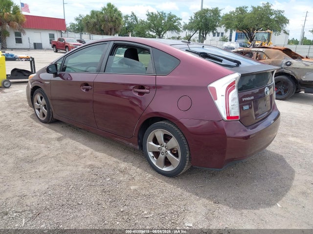Toyota Prius Three Se