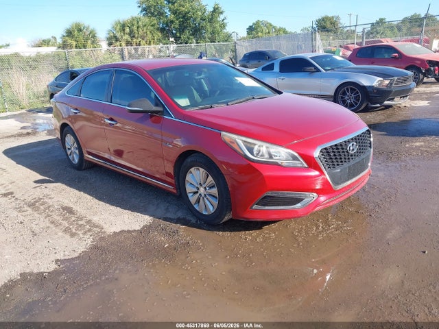 Salvage Hyundai SONATA Image