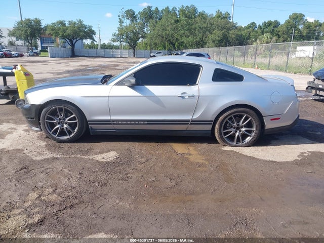 Ford Mustang V6