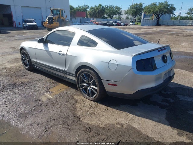 Ford Mustang V6