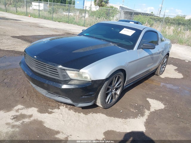 Ford Mustang V6