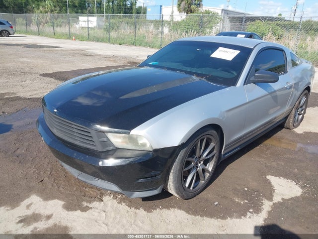 Ford Mustang V6