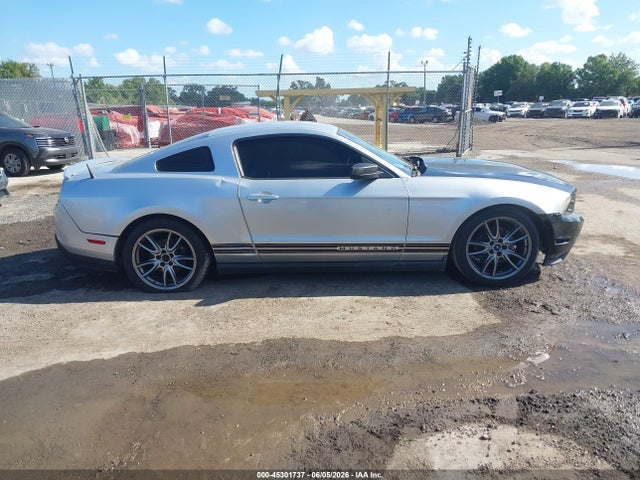 Ford Mustang V6