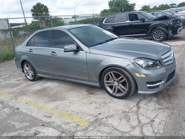 Mercedes-Benz C-Class Sport