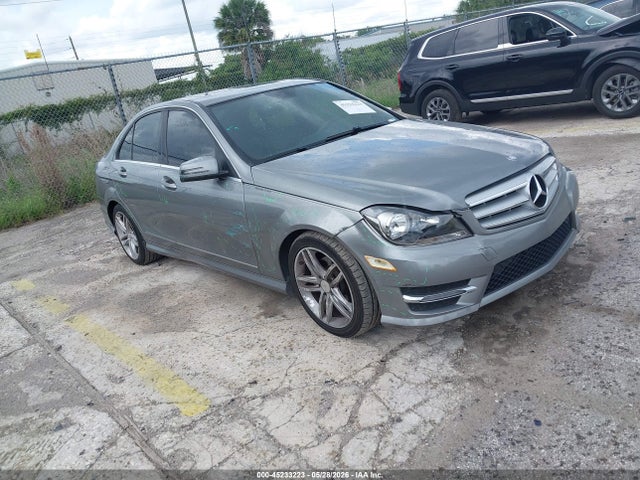 Salvage Mercedes-Benz C-Class Image