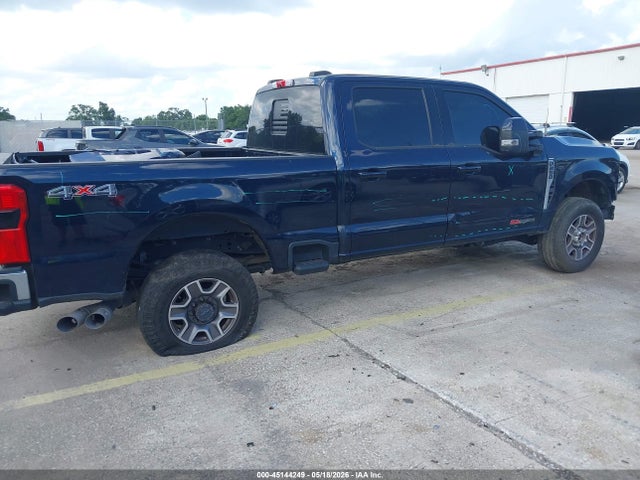 Ford F-250 Lariat