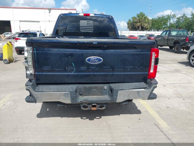 Ford F-250 Lariat