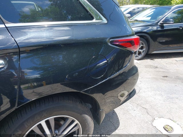 INFINITI Qx