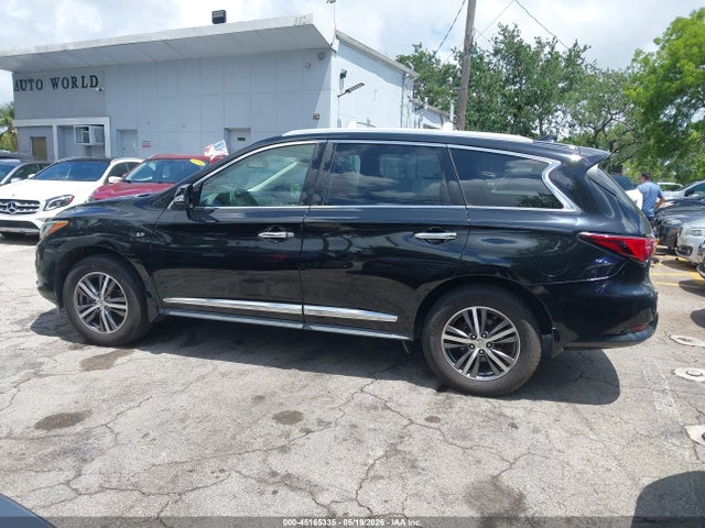 INFINITI Qx