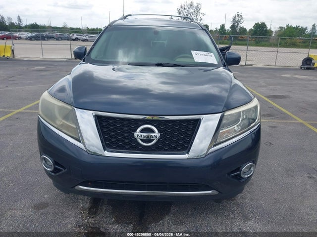 Nissan Pathfinder Platinum