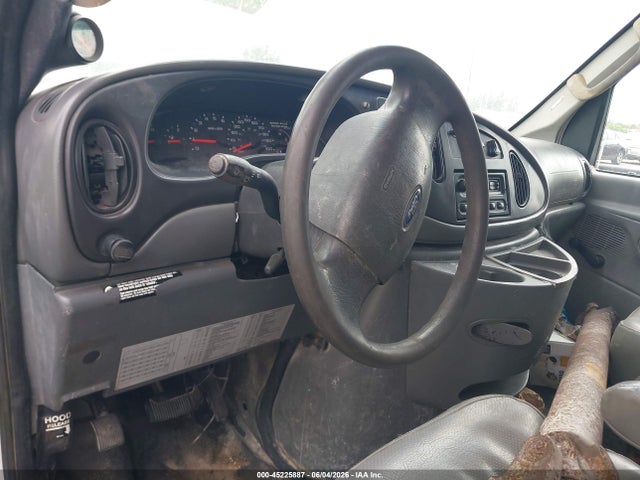 Ford E-450