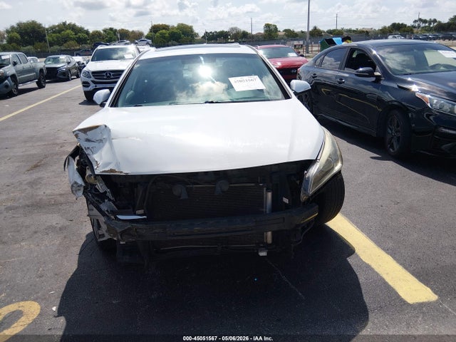 Hyundai SONATA Sport