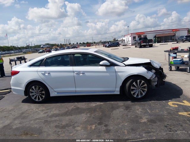 Hyundai SONATA Sport