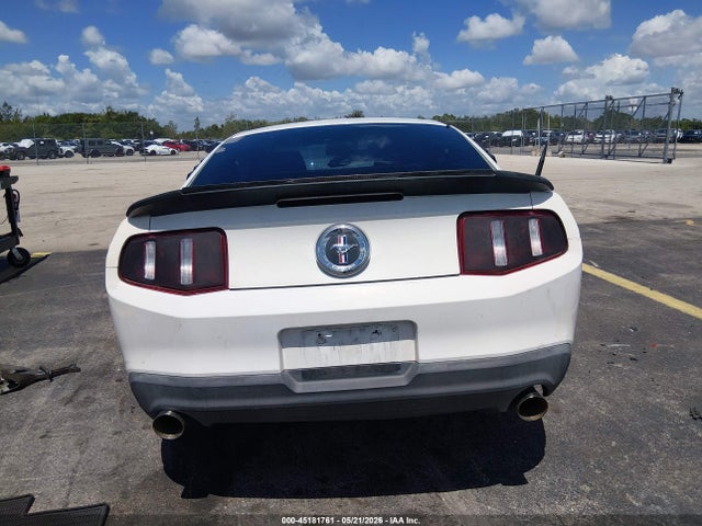 Ford Mustang V6