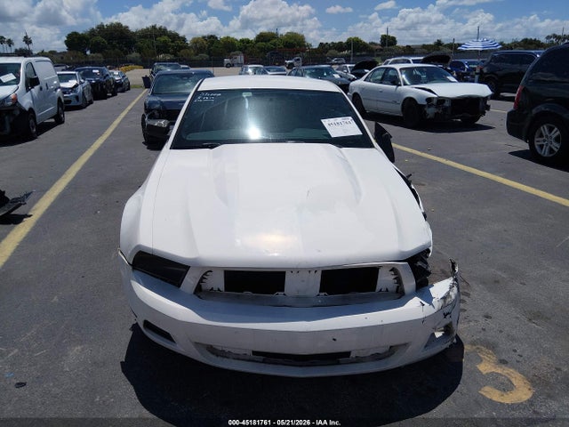 Ford Mustang V6
