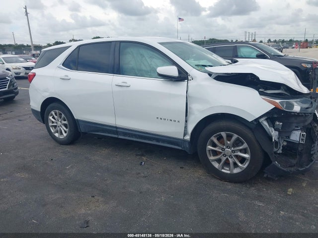 Salvage Chevrolet Equinox Image