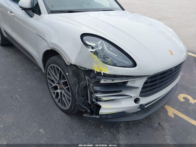 Porsche Macan S