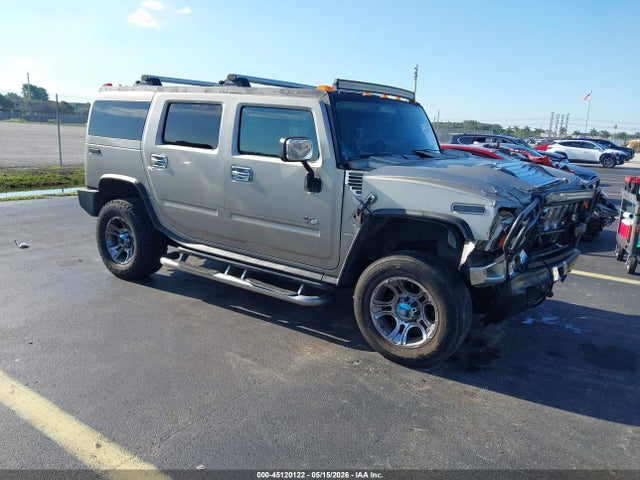 Salvage HUMMER H2 Image