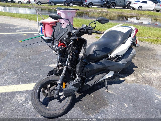 Yamaha Czd300 A