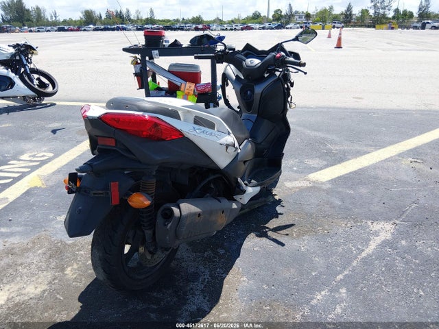 Yamaha Czd300 A