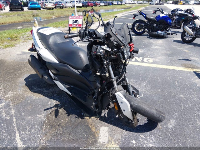 Salvage Yamaha Czd300 Image