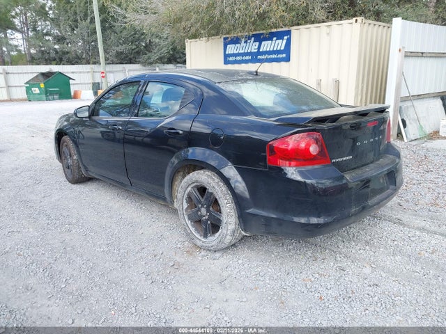 Dodge Avenger Sxt