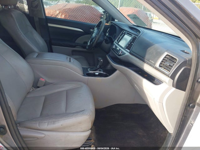 Toyota Highlander Xle V6