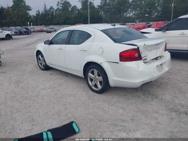 Dodge Avenger Se