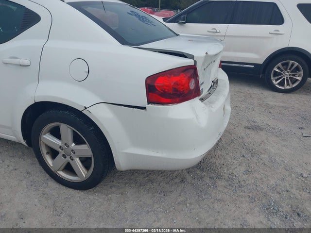 Dodge Avenger Se