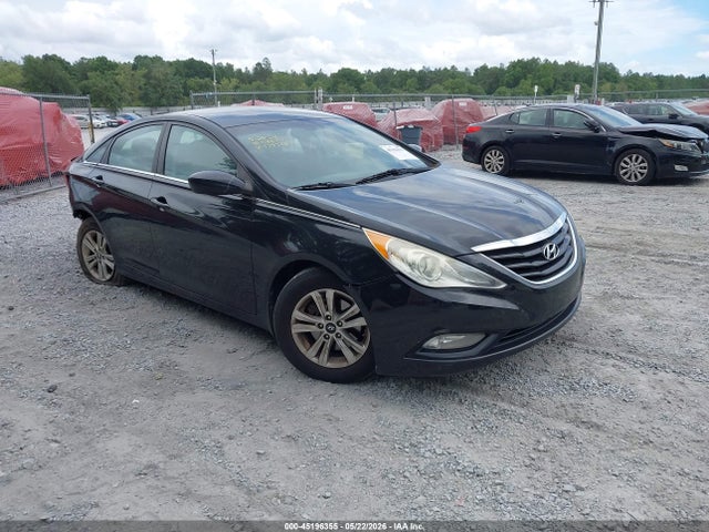 Salvage Hyundai SONATA Image