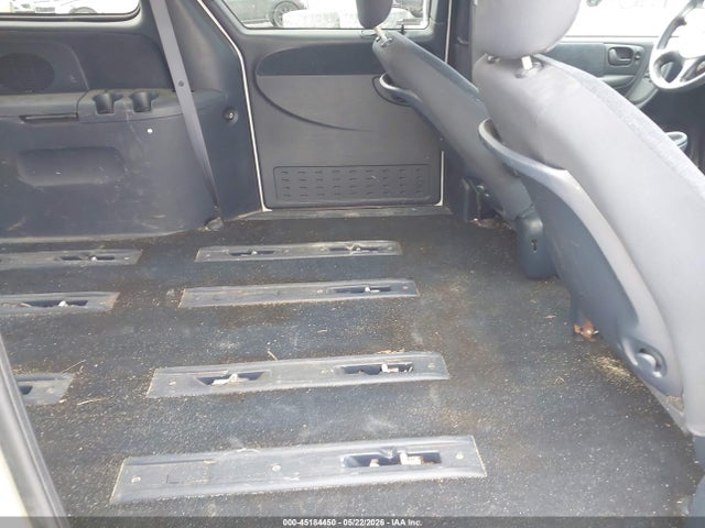 Chrysler Town & Country Lx