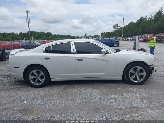 Dodge Charger Sxt