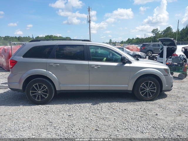 Dodge Journey Sxt