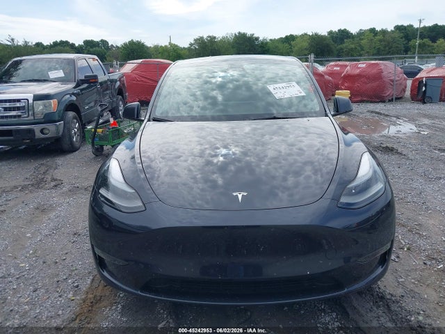 Tesla Model Y Long Range Dual Motor All-wheel Drive