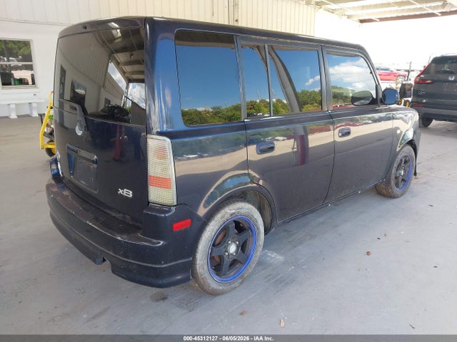 Scion xB
