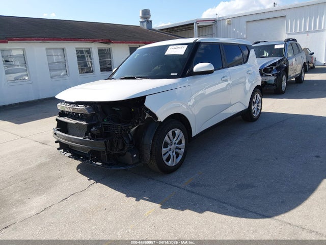 Kia Soul Lx