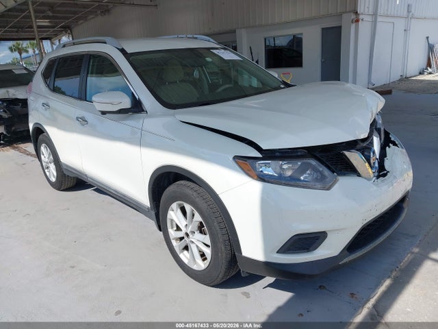 Salvage Nissan Rogue Image