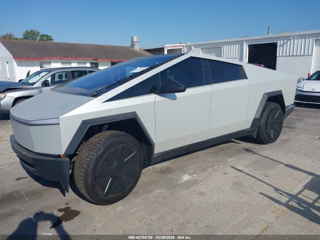 Tesla Cybertruck All-wheel Drive