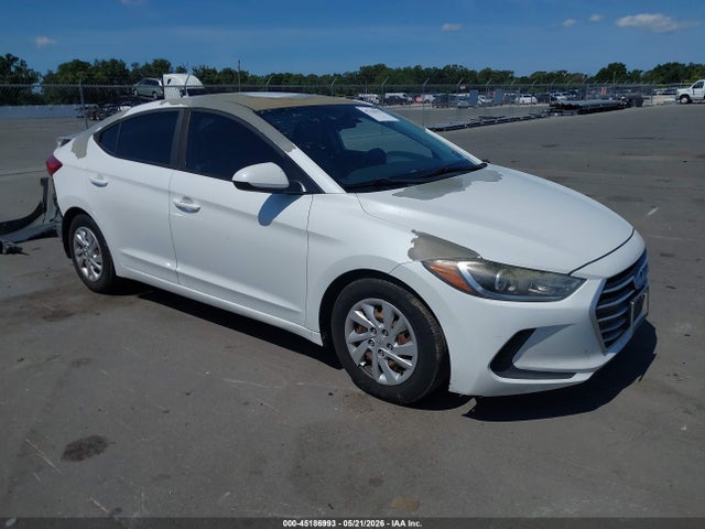 Salvage Hyundai ELANTRA Image