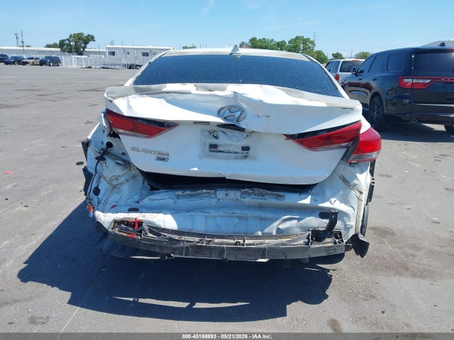 Hyundai ELANTRA Se