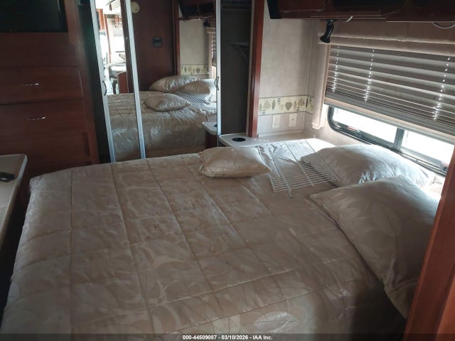Freightliner Chassis X Line Motor Home