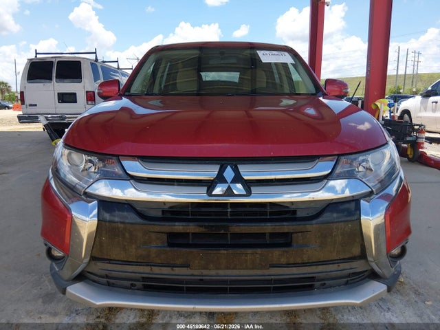 Mitsubishi Outlander Se