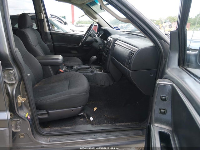 Jeep Grand Cherokee Laredo